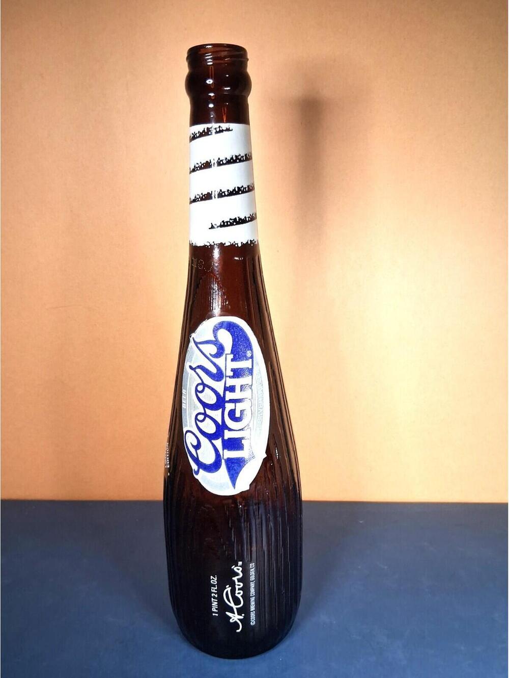 1990s LIMITED EDITION COORS LIGHT Baseball Bat Bottle Empty Collectible.